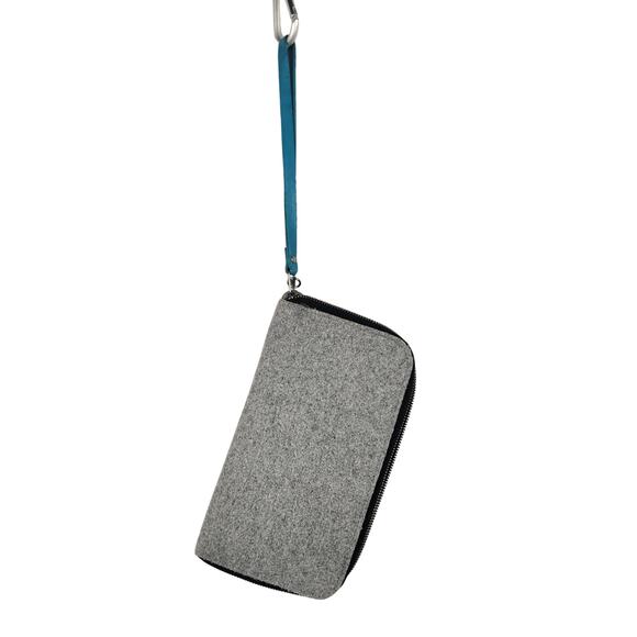 Pistil Zipper Wallet Women’s Ash Colorway “Sugar Daddy” Wool Fabric Pockets EUC - Picture 1 of 16